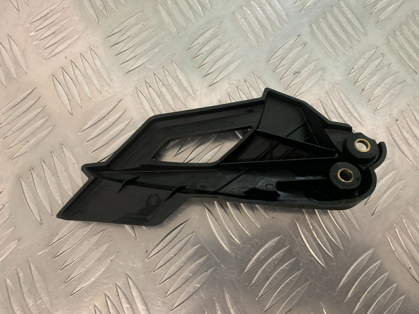 TRIUMPH TIGER 800 XCX HEEL PLATE YEAR 2015-2017 (STOCK 966)