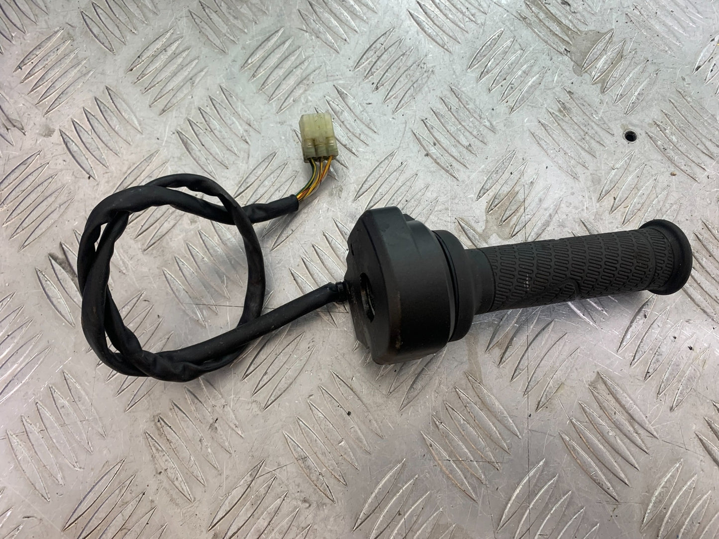 KTM 790 DUKE THROTTLE AND GRIP YEAR 2018-2021 (CMB11150)