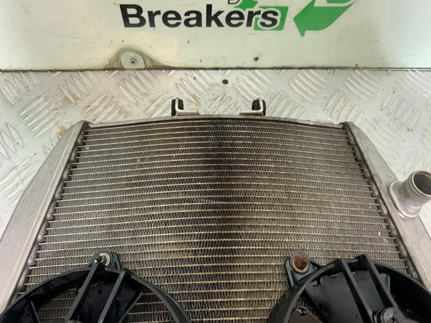 APRILIA TUONO 1000 V4 RADIATOR AND FANS YEAR 2013-2014 (CMB1239)