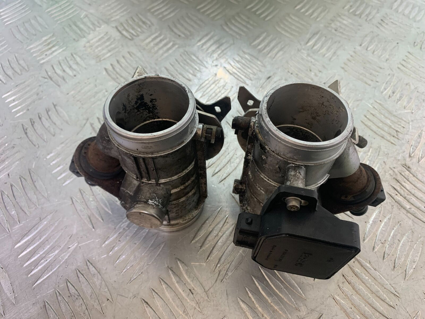 BMW R1100 RT R 1100 RT THROTTLE BODIES YEAR 1996-2001 (CMB1095)