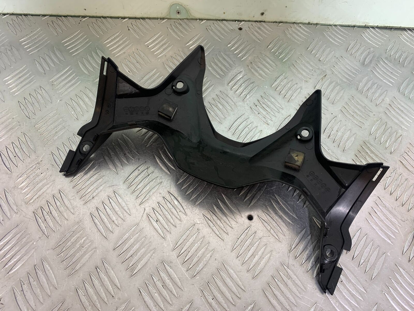 HONDA CRF1000 (DCT) AFRICA TWIN PETROL TANK COWL YEAR 2017 (CMB1030)