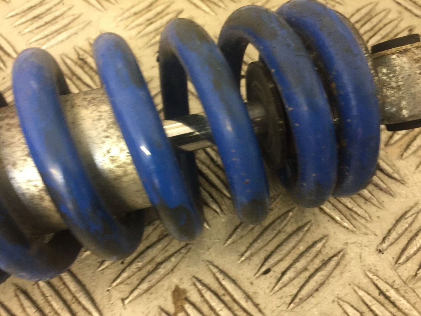 YAMAHA MT 125 MT125 REAR SHOCK YEAR 2014-2019 (STOCK 593)