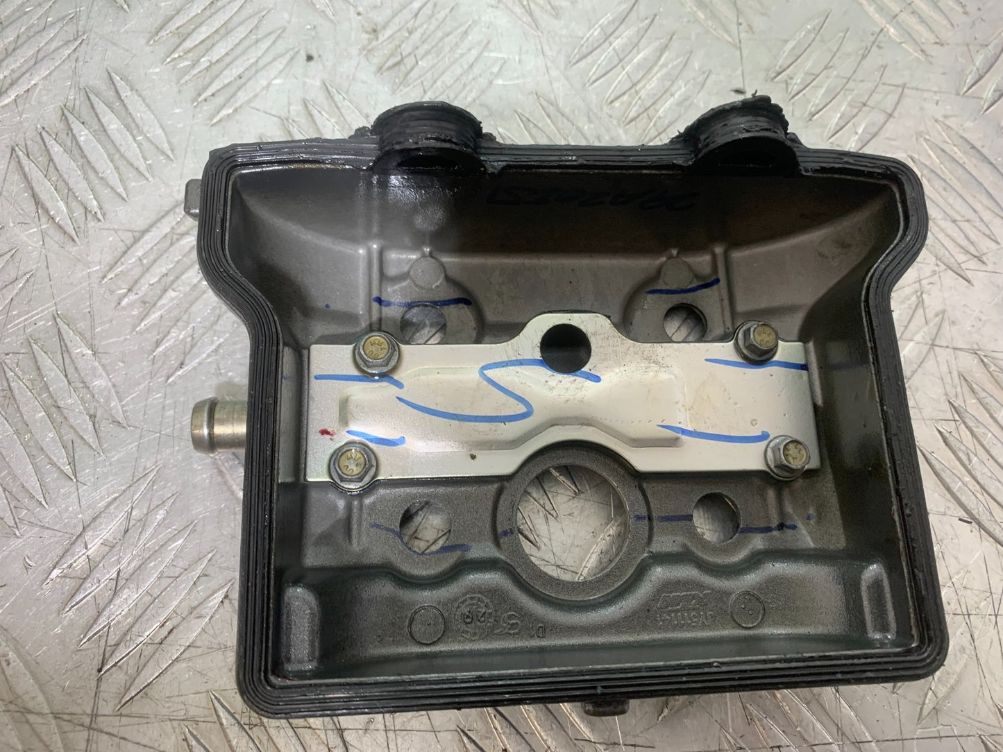 KTM 390 ADVENTURE ROCKER COVER YEAR 2020-24 (CMB1240)