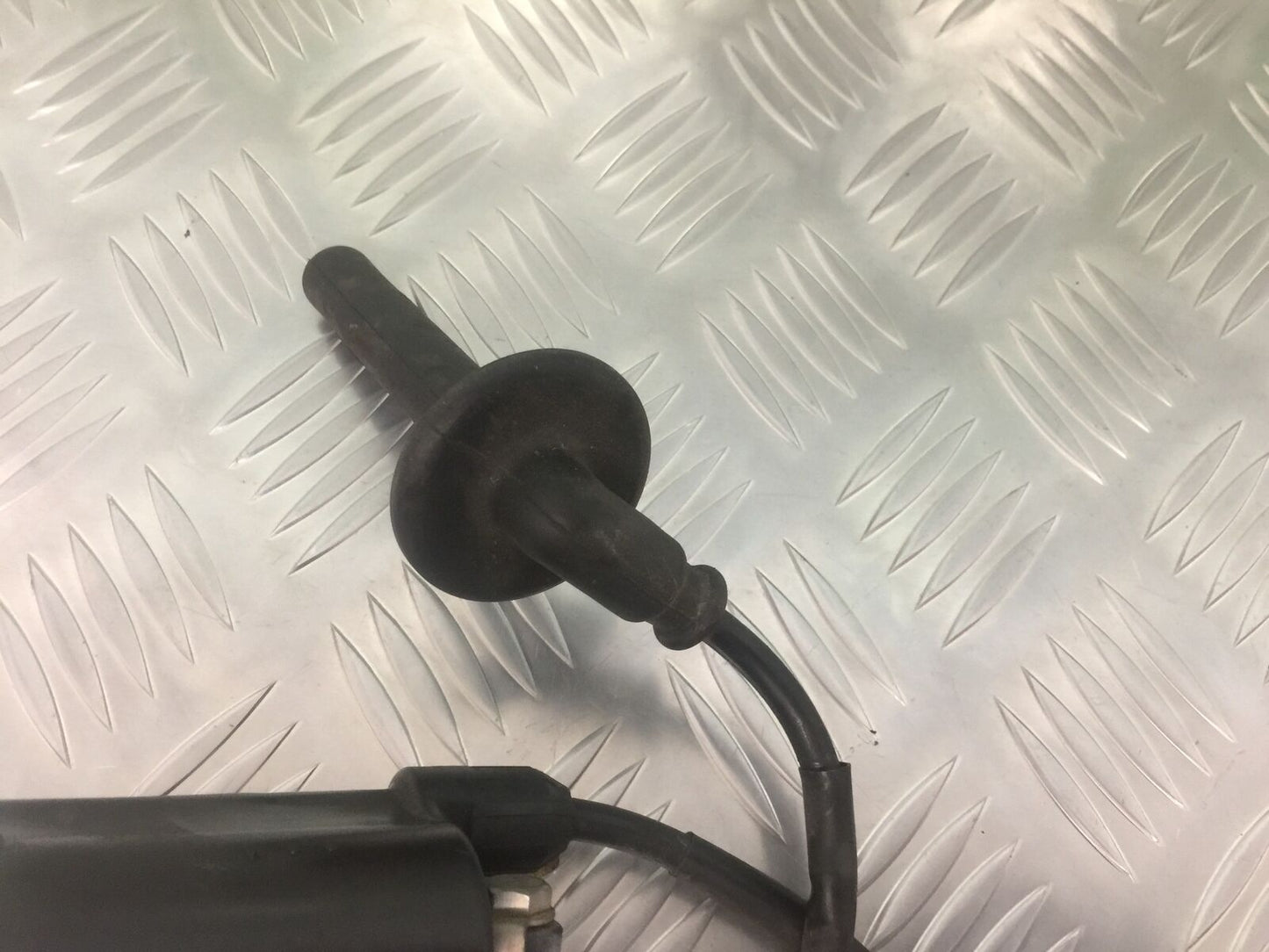 HONDA CBF500 CBF 500 COILS AND CAPS YEAR 2004-08 (STOCK 917)
