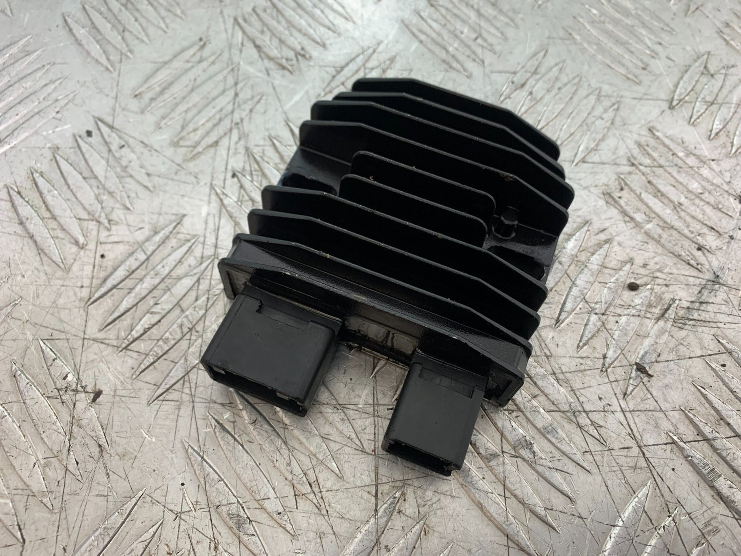 HONDA CBF600 CBF 600 REGULATOR YEAR 2004 -07 (CMB1247)