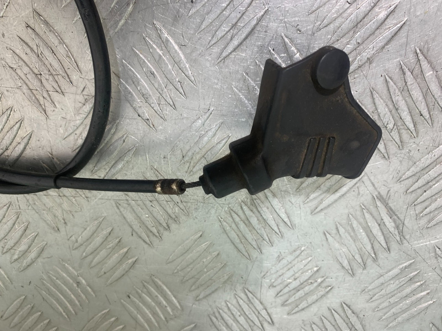 SUZUKI GSX750 INAZUMA CLUTCH CABLE YEAR 1998-2003 (CMB1308)