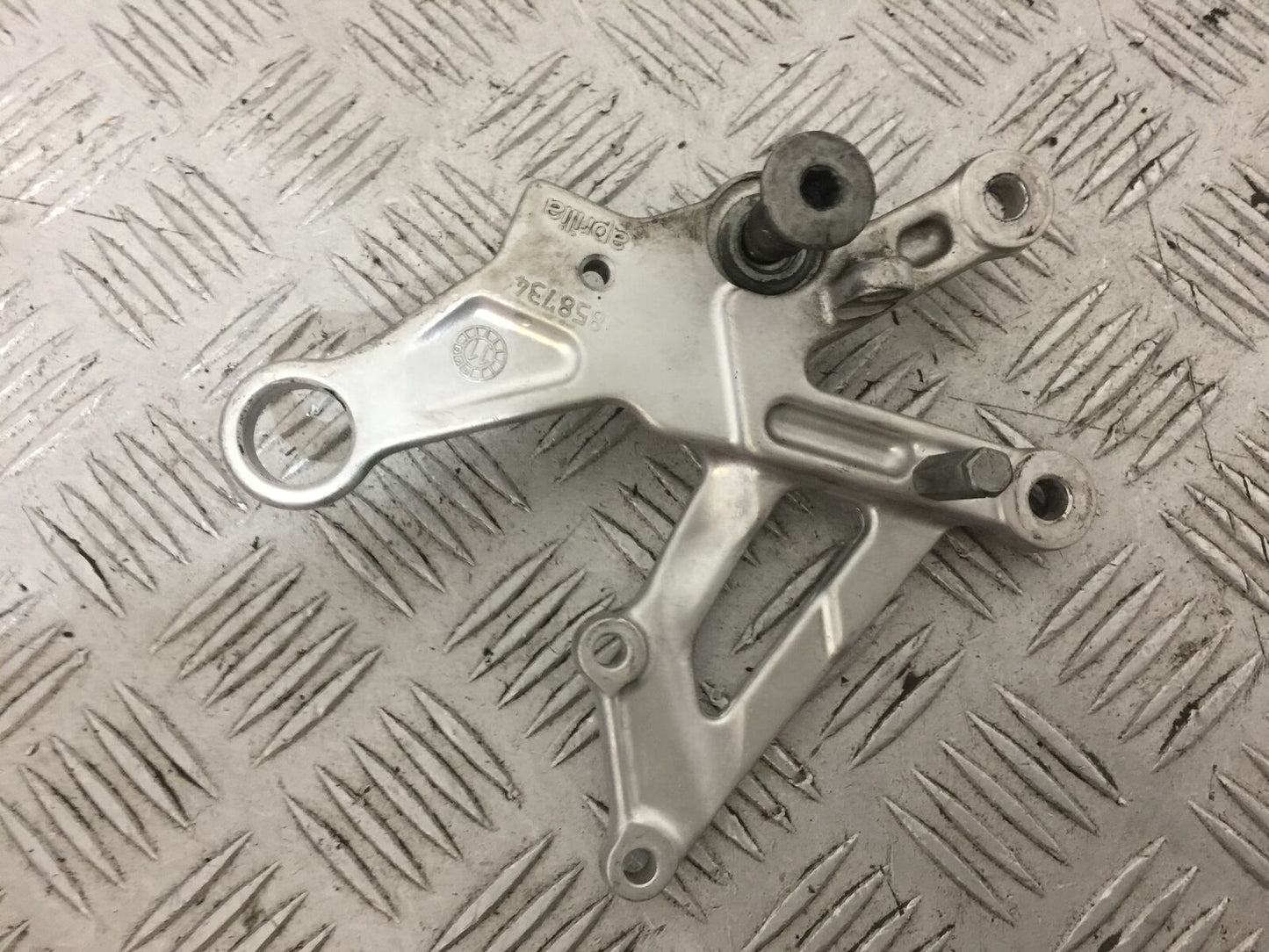 APRILIA TUONO 1000 V4R FRONT RIGHT HANGER 2011-13 (STOCK 746)