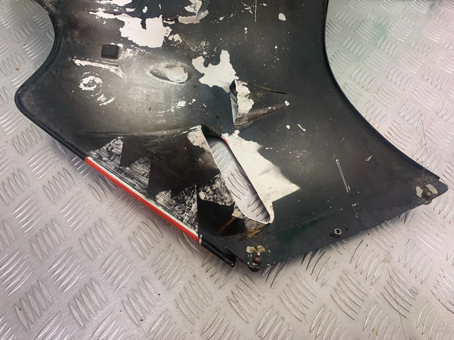 HONDA VFR400 VFR 400 NC21 RIGHT FAIRING PANEL YEAR 1986-87 (CMB1043)