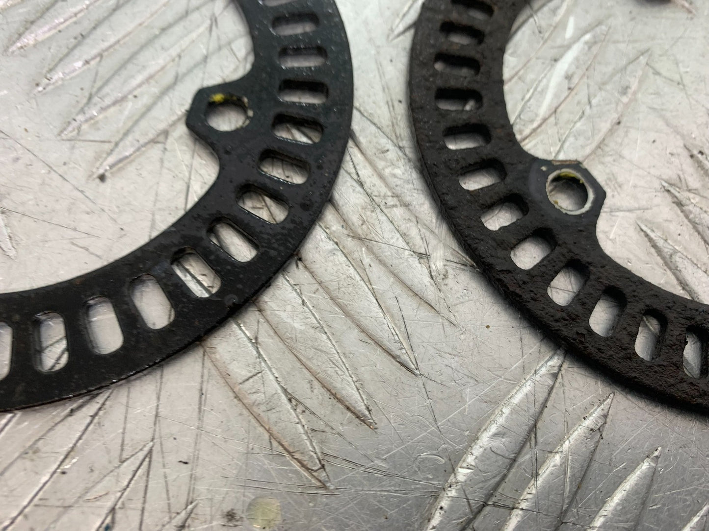 YAMAHA YZF-R125 YZF 125 FRONT & REAR ABS RINGS YEAR 2019-2022 (CMB1263)