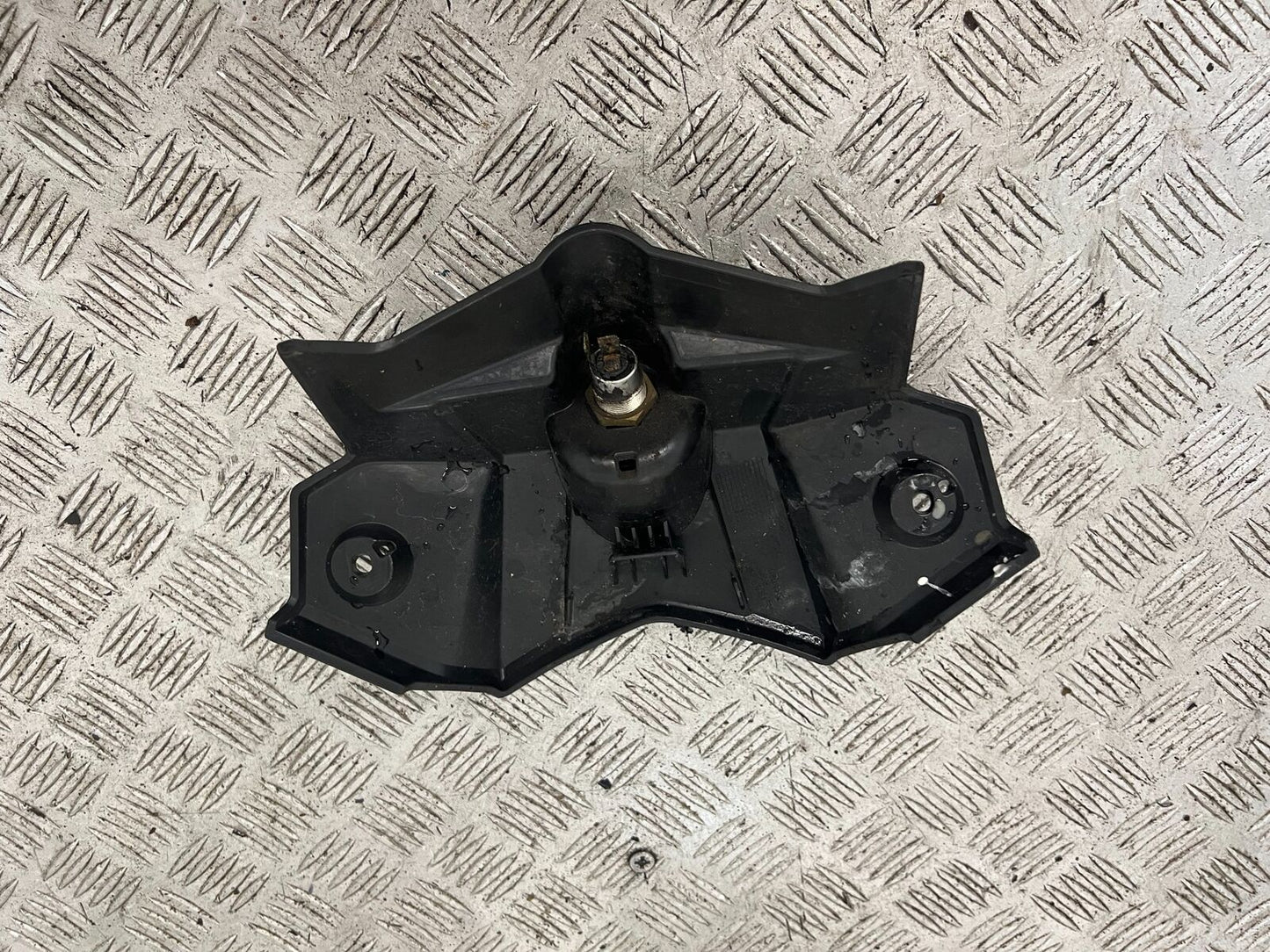 TRIUMPH TIGER 1200 EXPLORER INFILL PANEL YEAR 2012-2015 (STOCK 901)