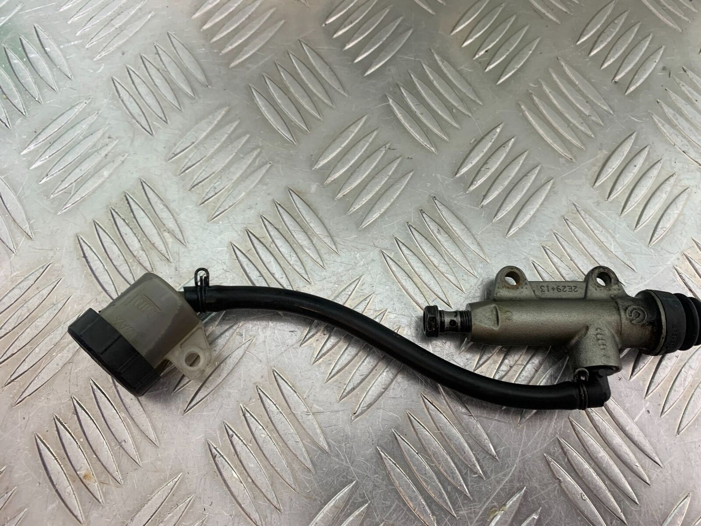 DUCATI 1199 PANIGALE REAR BRAKE MASTER CYLINDER YEAR 2012-2014 (CMB1047)