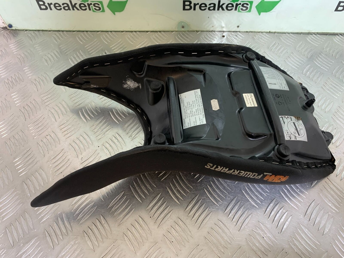 KTM 1290 SUPER DUKE FRONT SEAT YEAR 2014-2016 (CMB1006)
