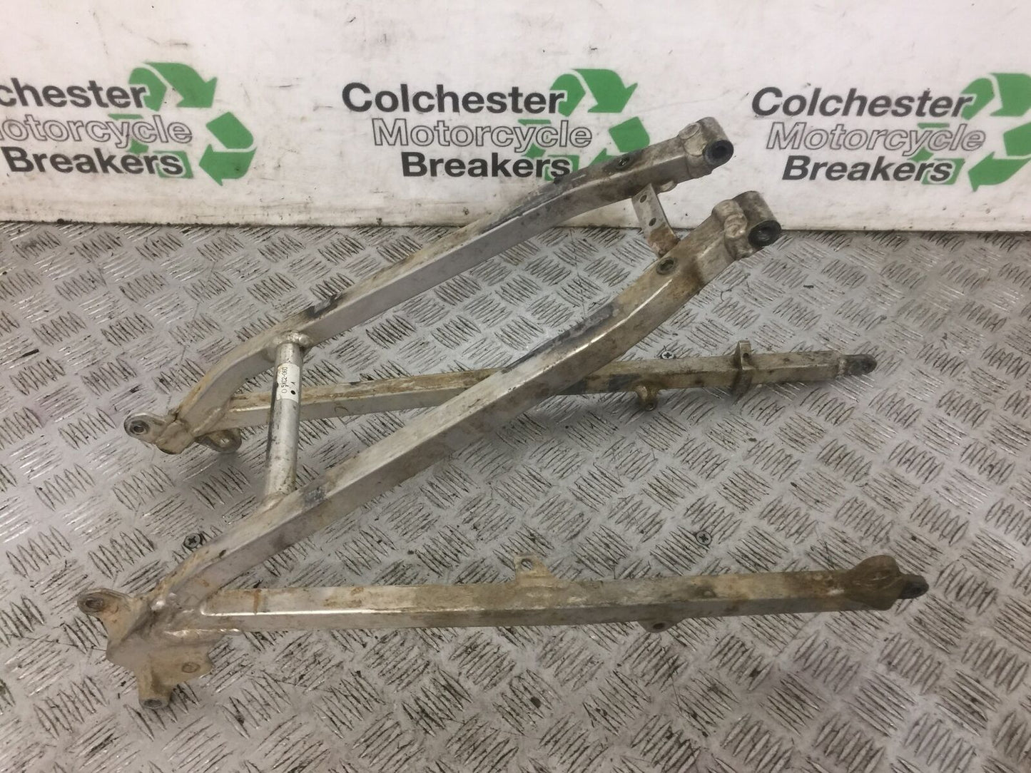 YAMAHA YZF250 YZF 250 REAR SUBFRAME YEAR 2004 (STOCK 792)