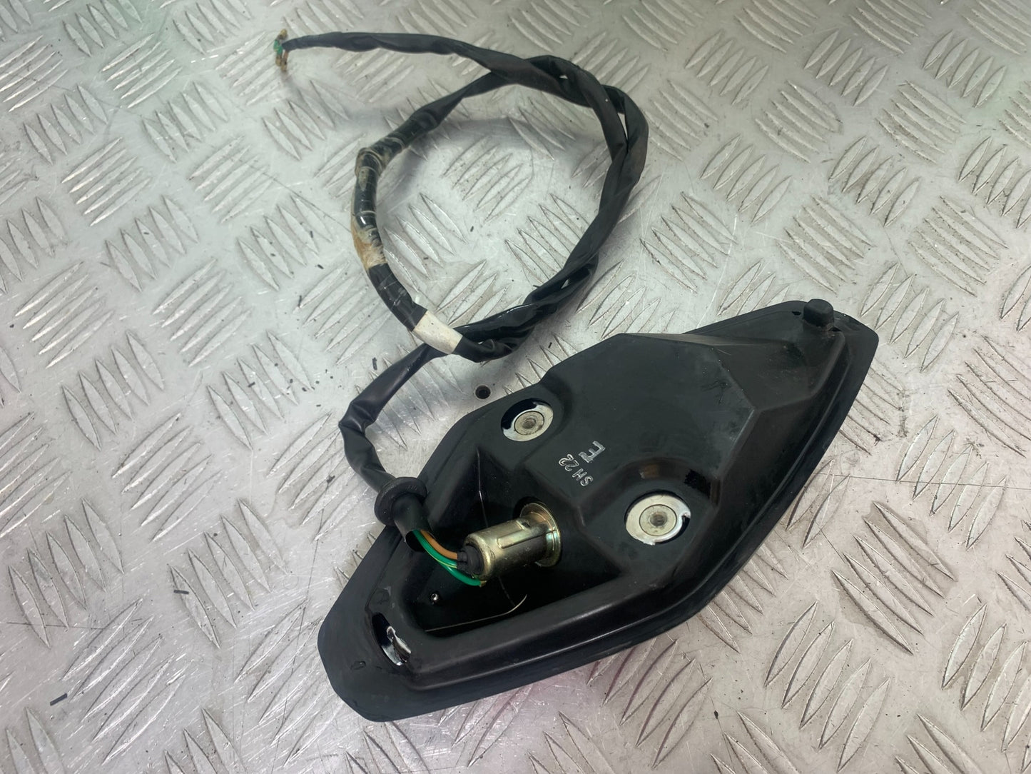 HONDA VTX1300 S-6 REAR LIGHT YEAR 2004-09 (CMB1159)