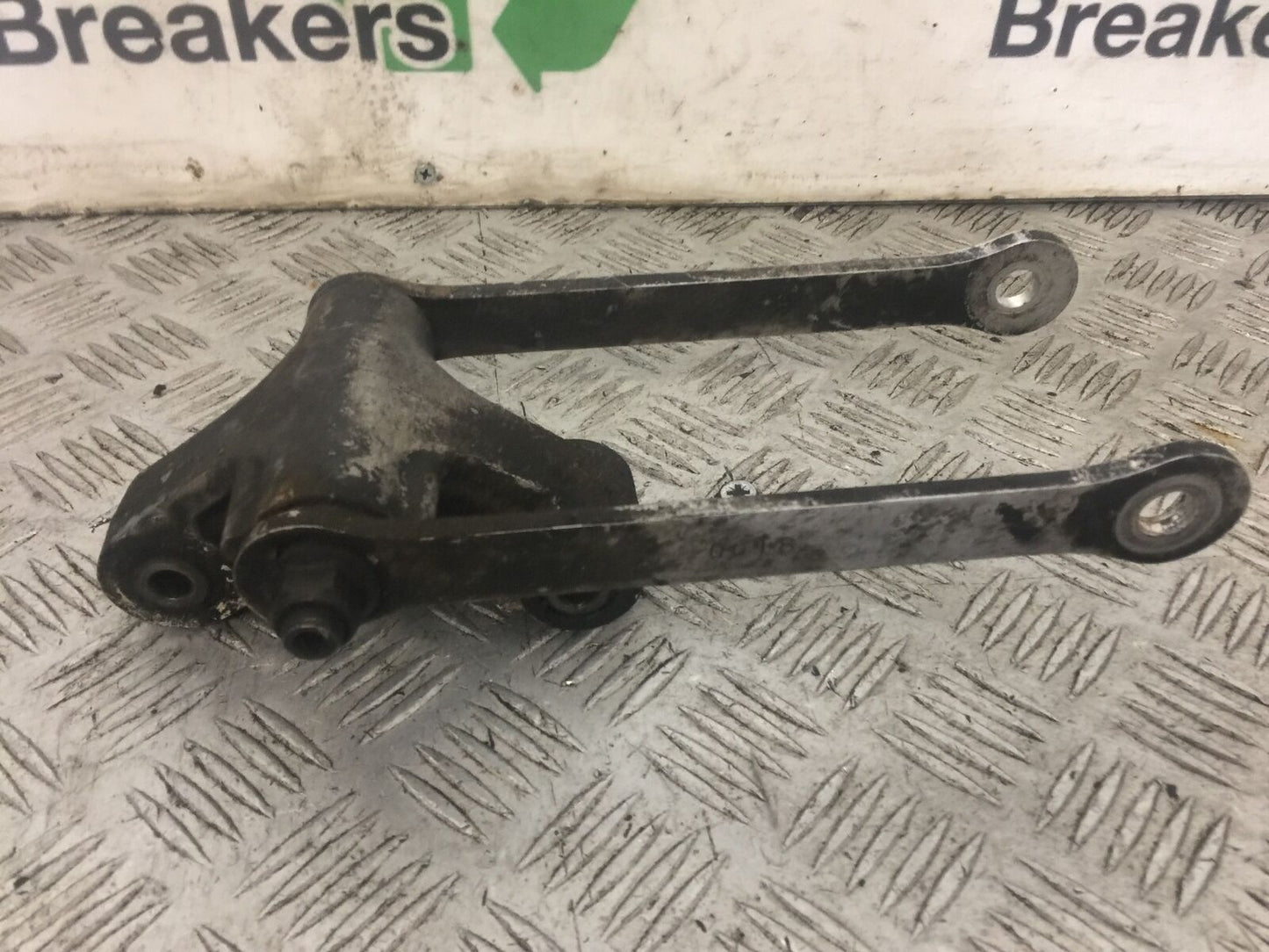 KAWASAKI ZX6R ZX6 R C1H REAR SHOCK LINKAGE YEAR 2005 2006 (STOCK 774)