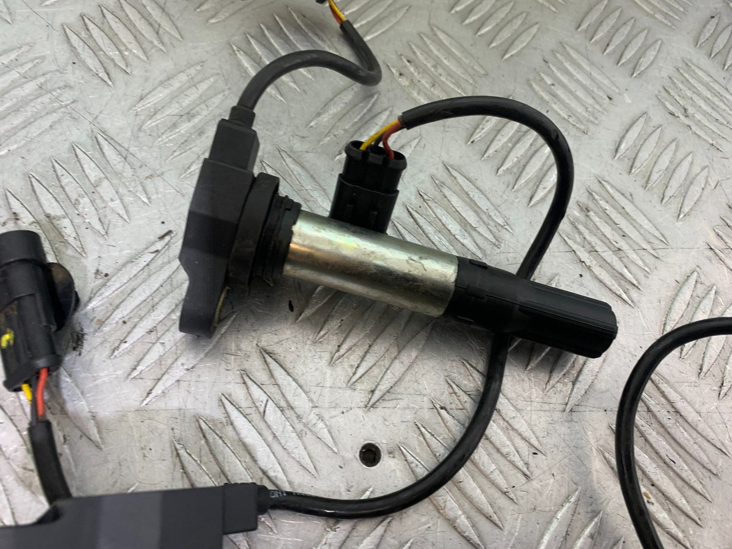 APRILIA TUONO 1000 V4R COILS YEAR 2011-13 (CMB1316)