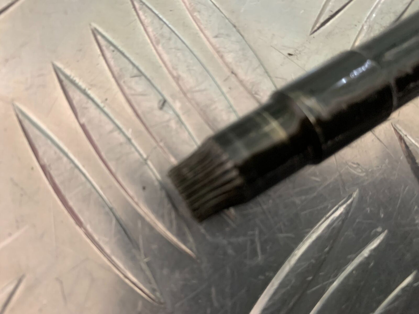 KTM 640 DUKE 2 GEAR CHANGE SHAFT YEAR 2000-2006 (STOCK 988)
