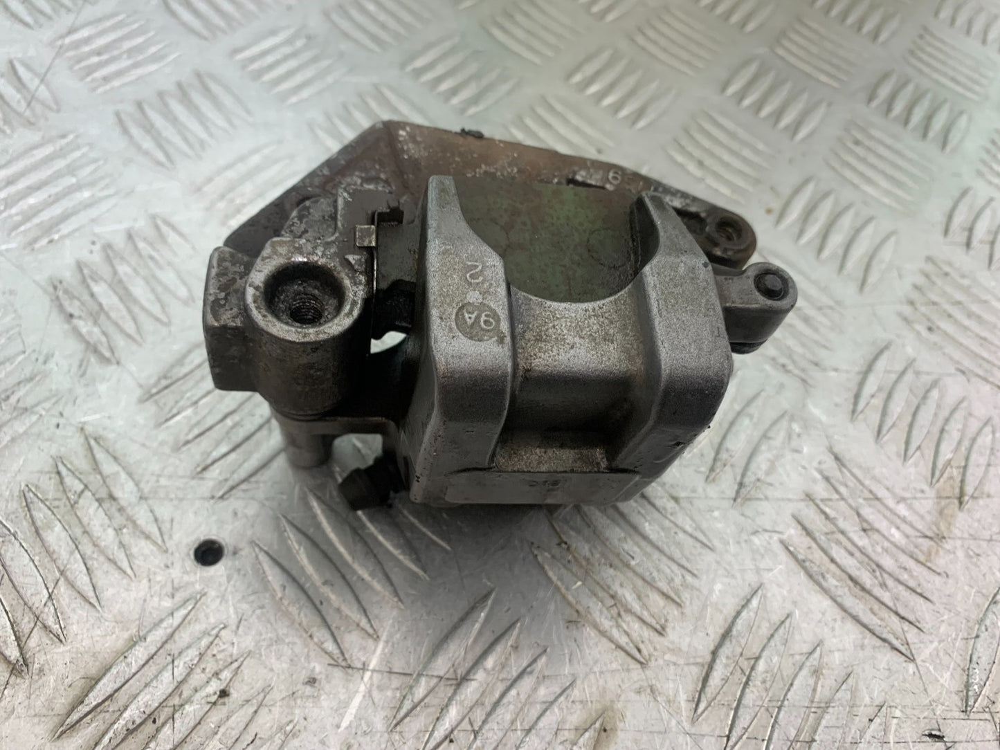 HONDA NTV 600 REVERE REAR BRAKE CALIPER YEAR 1988-1996 (CMB1281)