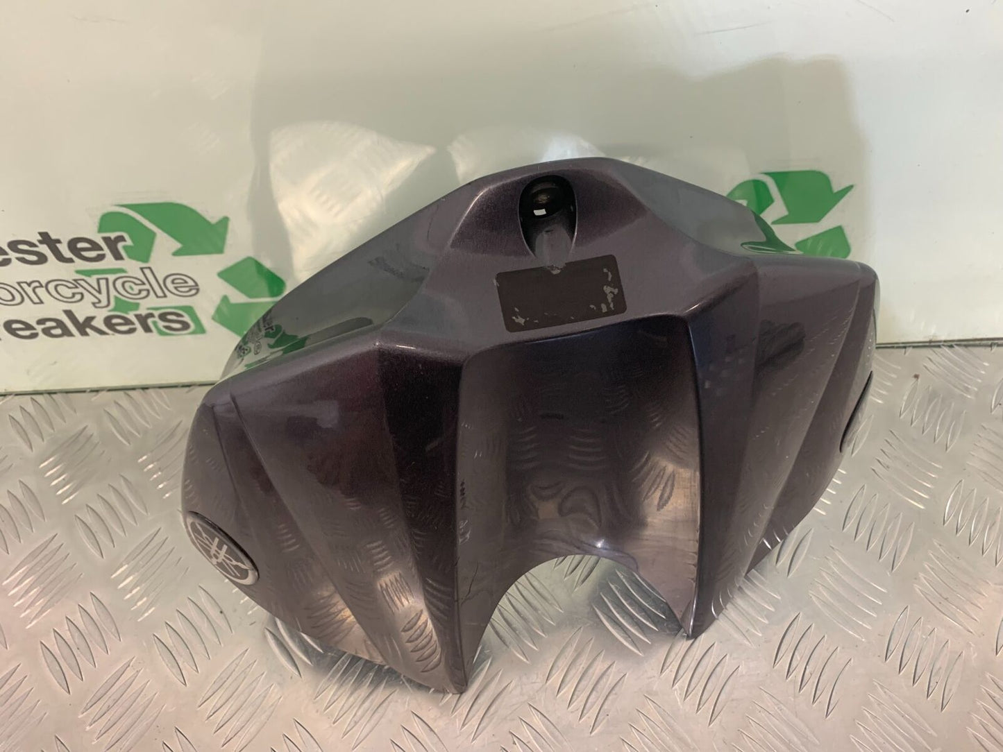 YAMAHA YZF R1 5VY FRONT TANK COVER YEAR 2004-2006 (STOCK 953)