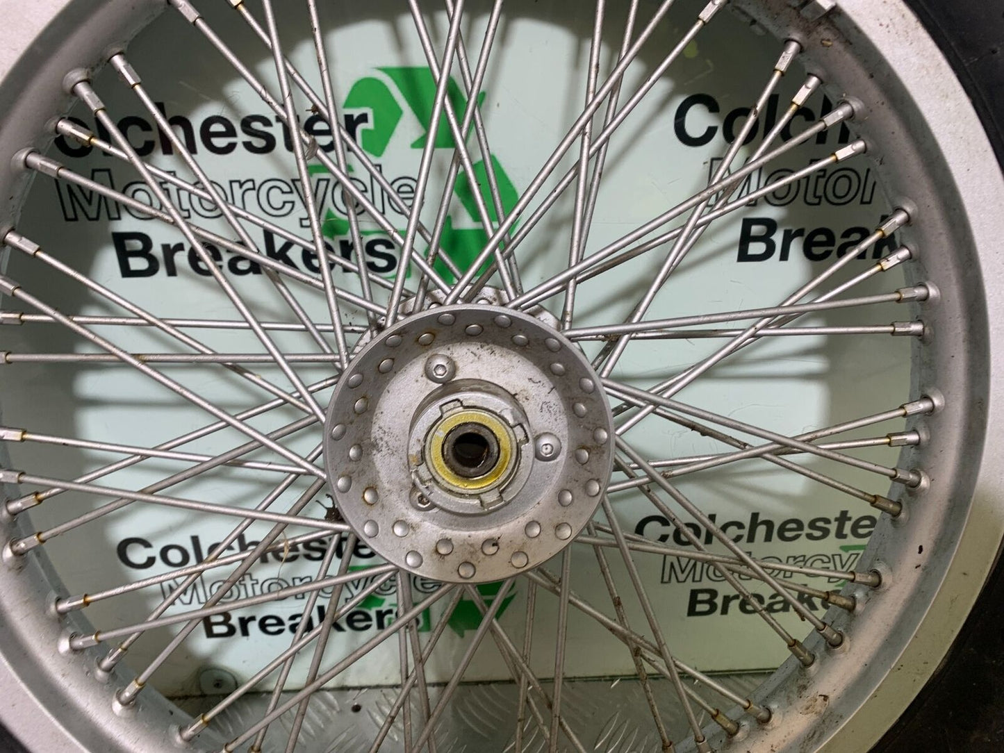 SUZUKI VS1400 VS 1400 INTRUDER FRONT WHEEL YEAR 1988 (CMB1077)