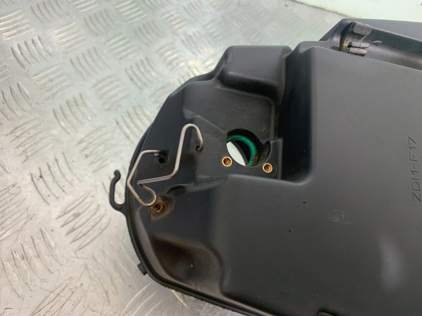 DUCATI 1198 S AIRBOX YEAR 2009-2011 (CMB1219)