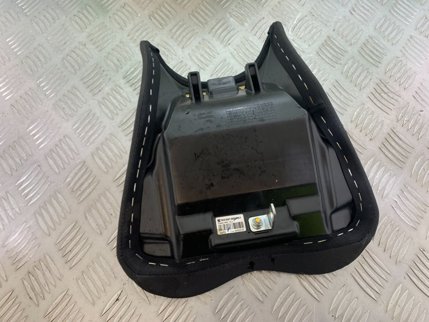 KAWASAKI NINJA 400 EX 400 FRONT SEAT YEAR 2024 (CMB1075)