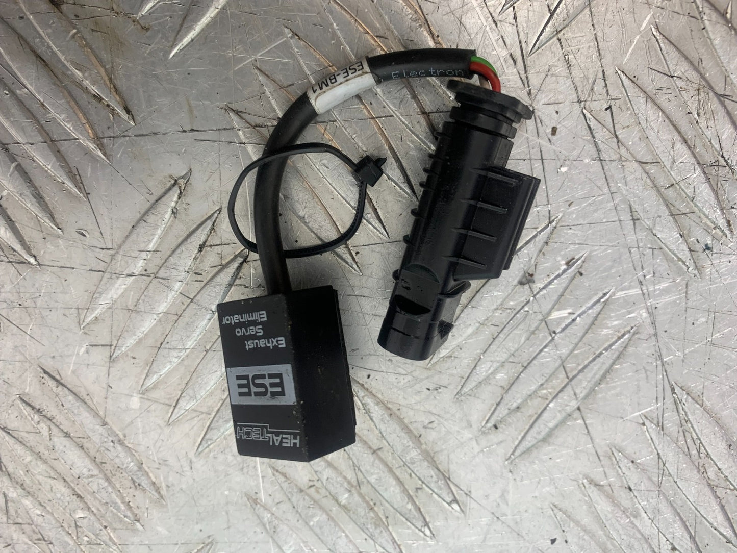 BMW R1200 R 1200 GS EXHAUST SERVO ELIMINATOR YEAR 2013-2016 (CMB1257)