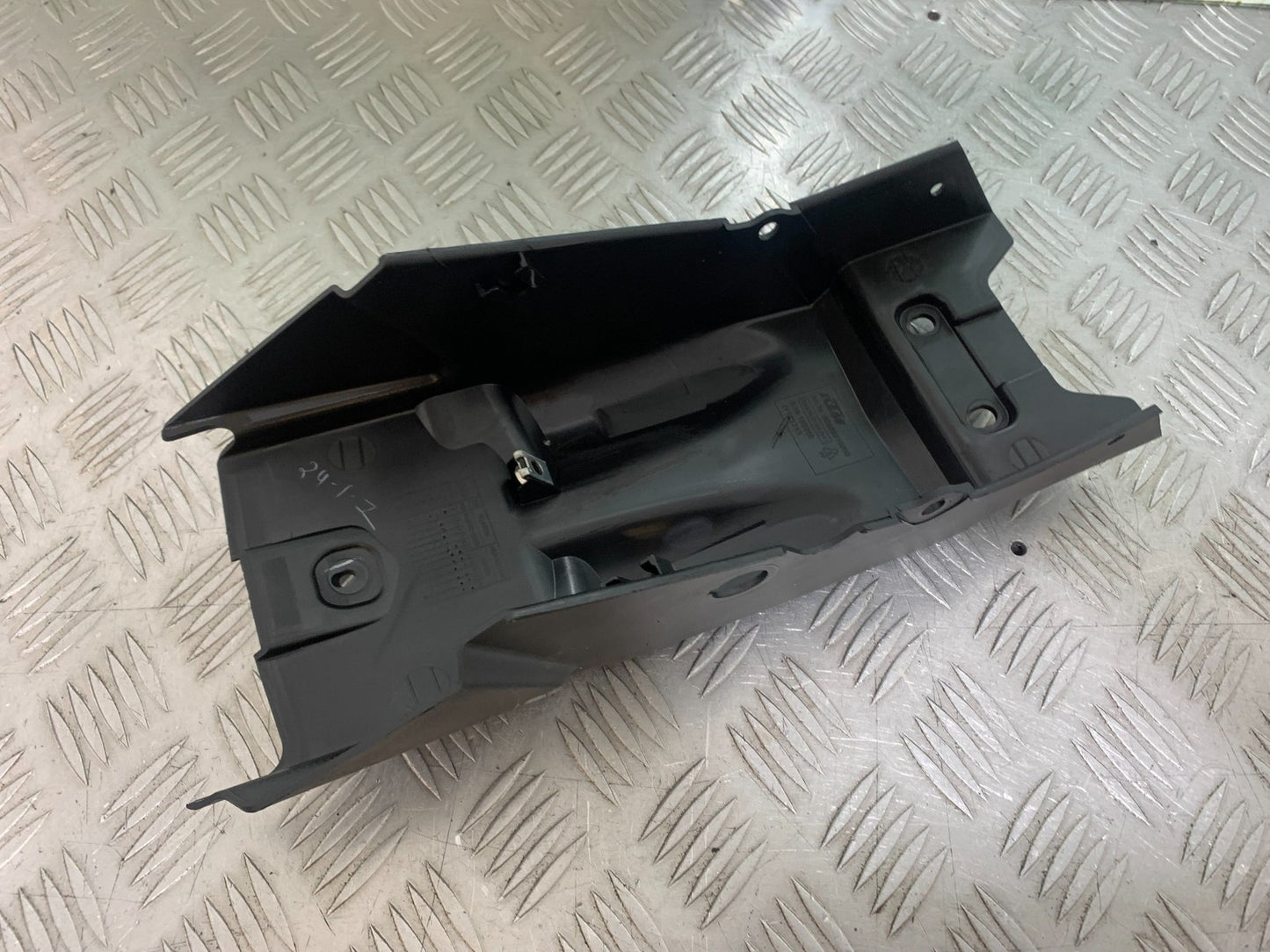 KTM RC125 RC 125 INNER MUDGUARD 2014 2017 (CMB1199)