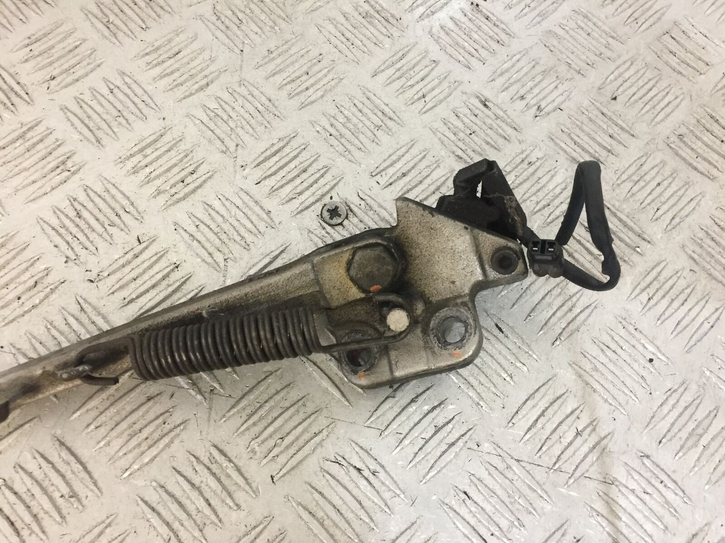 KAWASAKI ZZR1200 ZZR 1200 SIDE STAND 2002-2005 (STOCK 745)