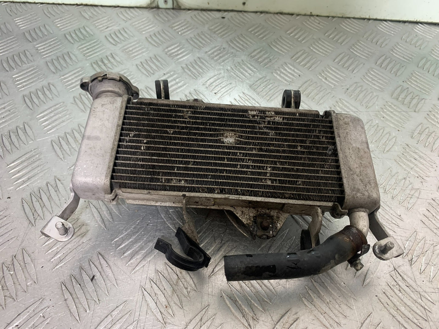 YAMAHA YZF-R125 YZF 125 RADIATOR AND FAN YEAR 2019-2022 (CMB1263)
