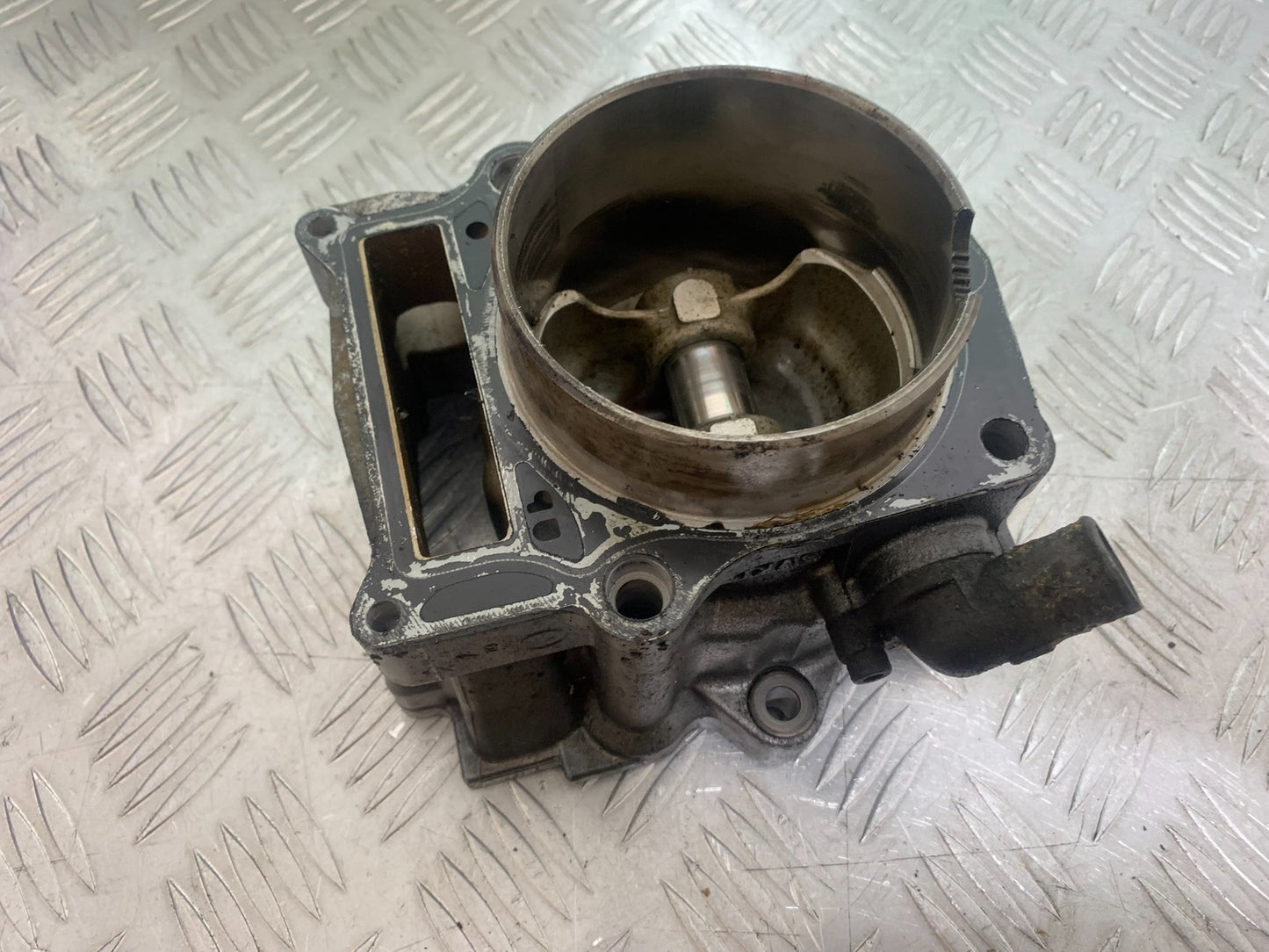 APRILIA 650 PAGASO STRADA BARREL AND PISTON YEAR 2005-2010 (CMB1057)