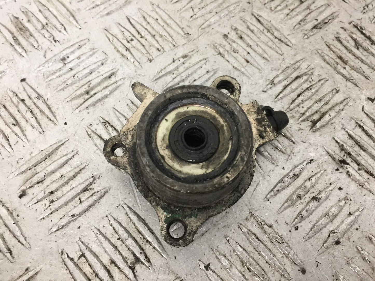 HONDA VFR800 VFR 800 V TEC CLUTCH SLAVE CYLINDER YEAR 2002 (STOCK 785)