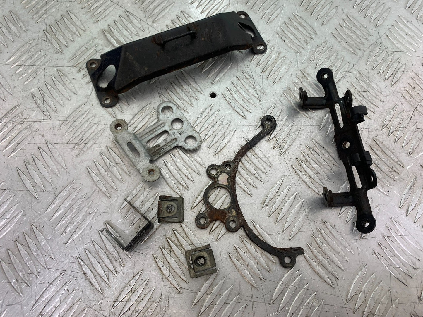 APRILIA RSV1000 RSV 1000 MILLE BRACKETS 1998- 2003 (CMB1184)