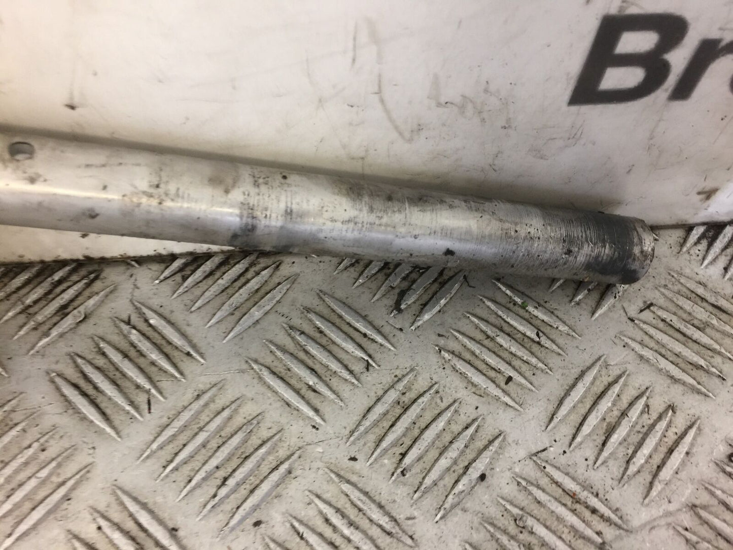 SUZUKI SV650 SV 650 RIGHT BAR YEAR 2003 STOCK 415