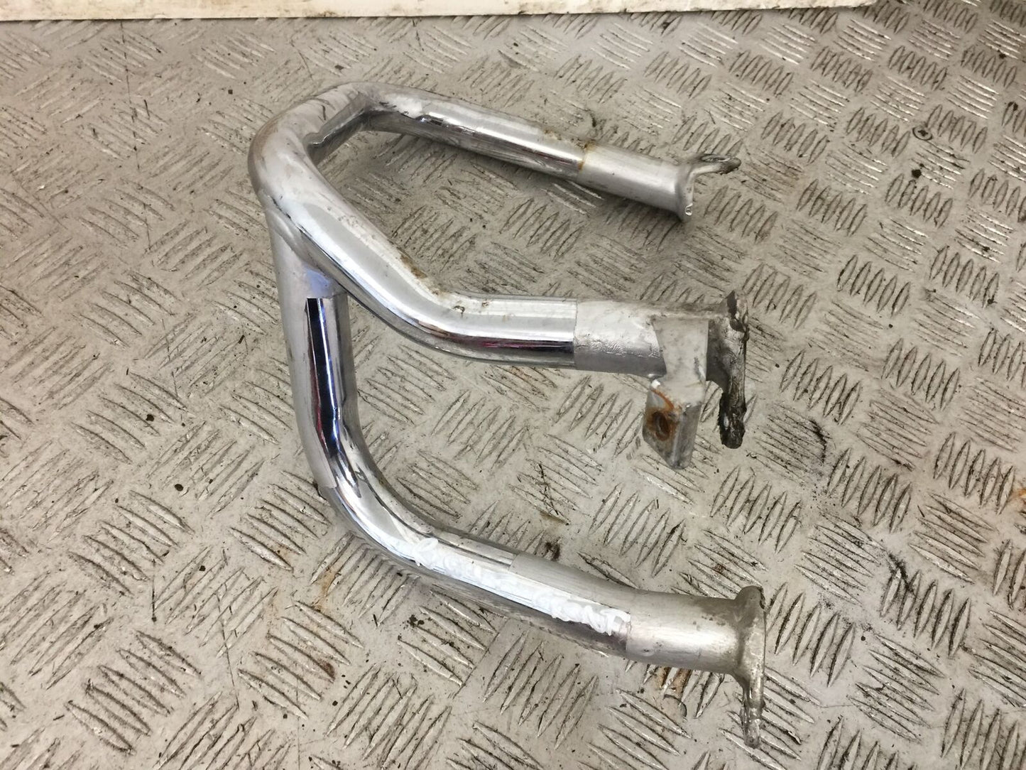 HONDA GL1800 GL 1800 FRONT RIGHT CRASH BAR YEAR 2004-10 ABS (STOCK 890)