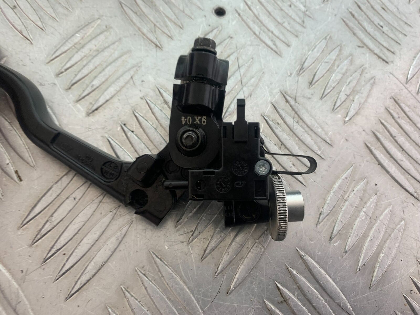 YAMAHA XSR900 XSR 900 CLUTCH LEVER AND BRACKET YEAR 2021-2022 (CMB1073)