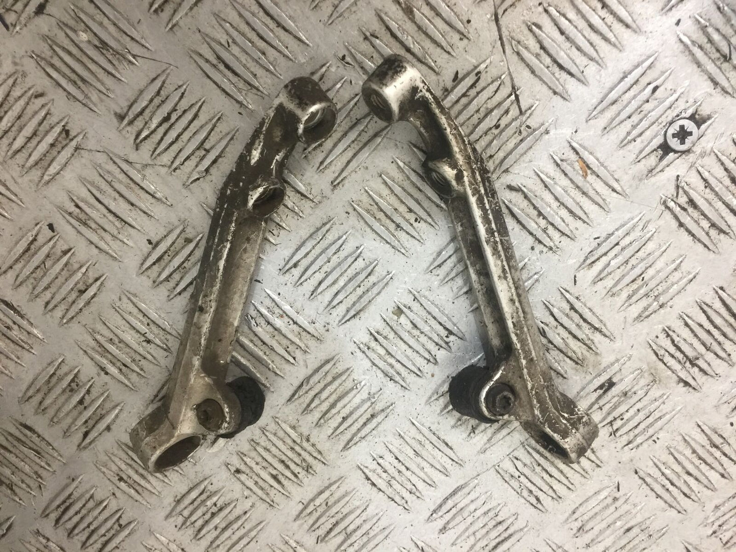 KTM 640 LC4-E ENDURO ENGINE BRACKETS YEAR 2001