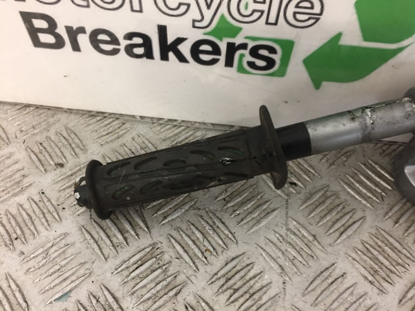 KAWASAKI ZZR1100 ZZR 1100 C LEFT BAR YEAR 1993