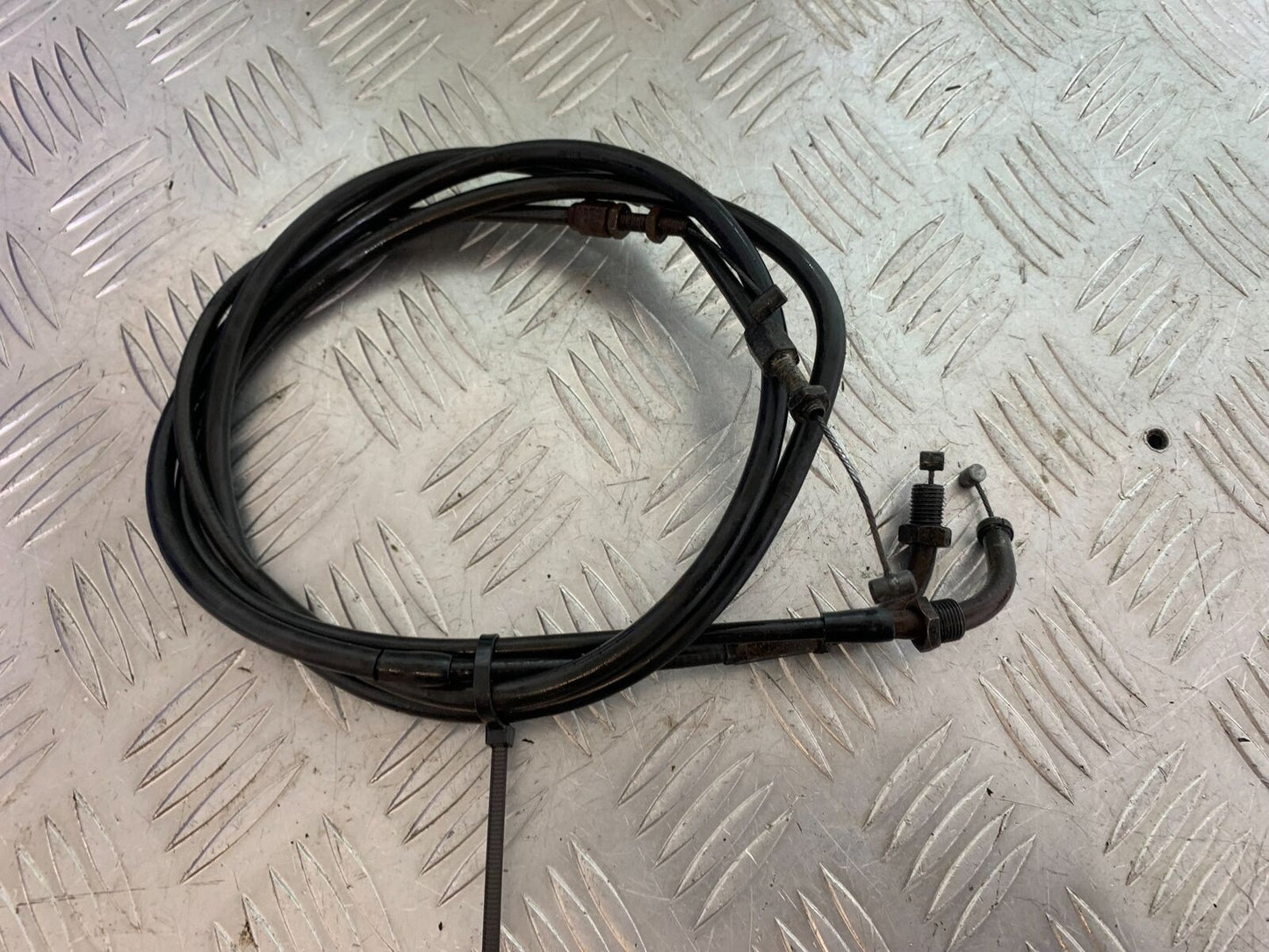 HONDA CX500 CX 500 THROTTLE CABLES YEAR 1978-81 (CMB1079)