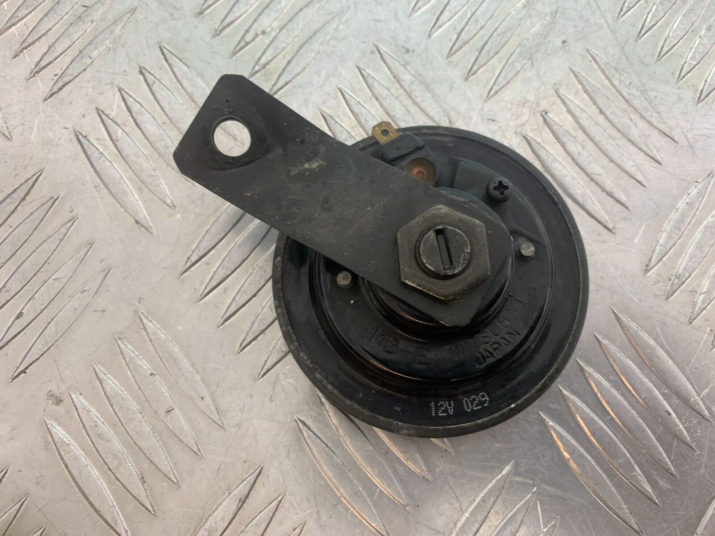 HONDA CBR 929 RRY FIREBLADE HORN YEAR 2000-01 (CMB1026)