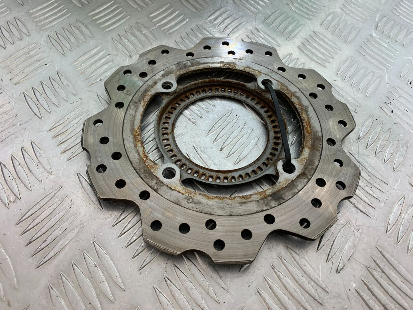 HONDA CBR500R CBR 500 R REAR BRAKE DISC YEAR 2016 (CMB1066)