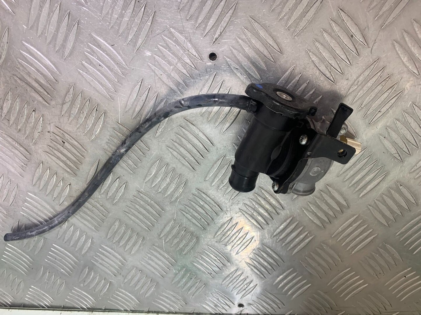 KAWASAKI Z800 Z 800 THERMOSTAT YEAR 2013-2017 (CMB1059)