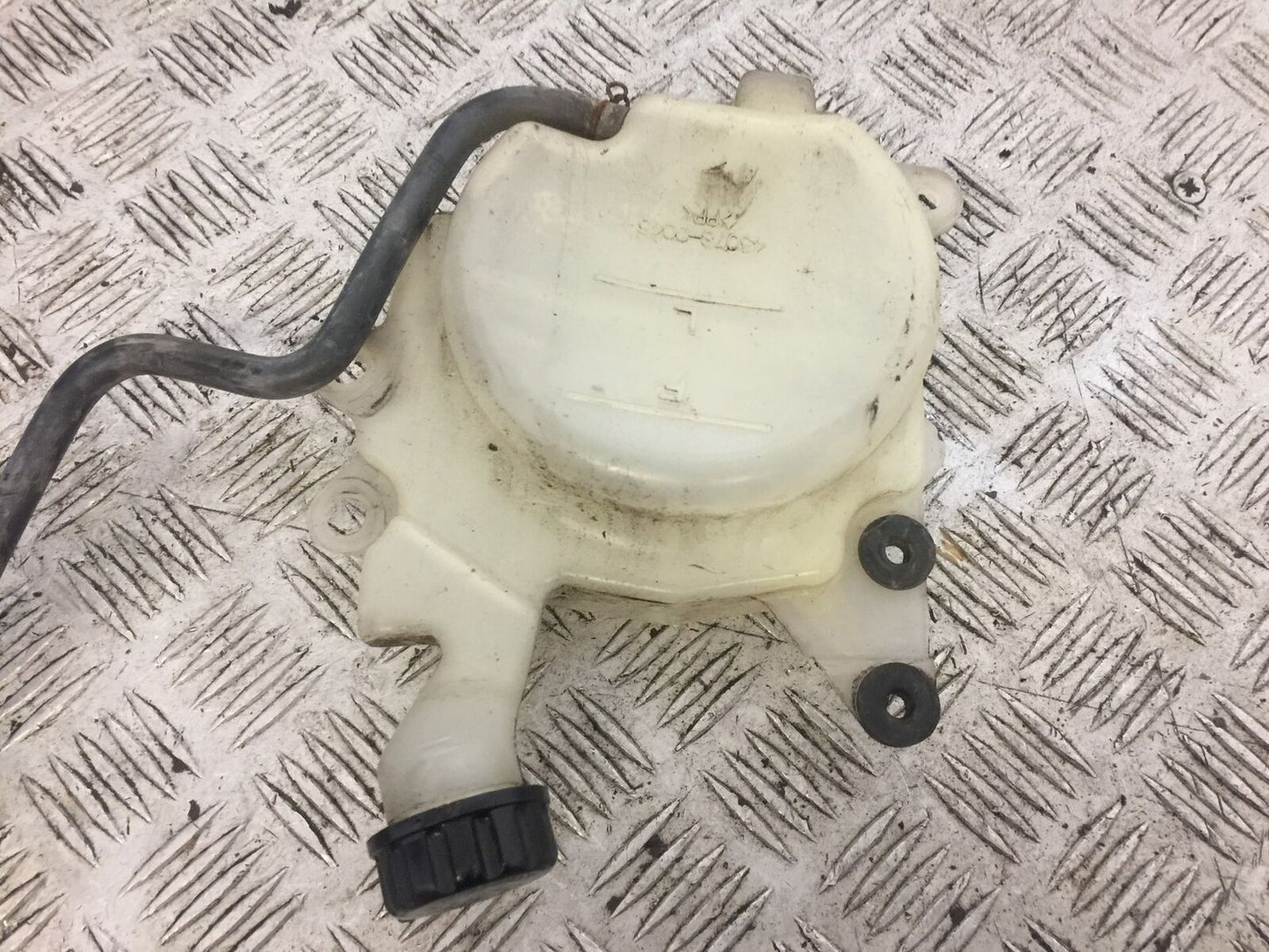 KAWASAKI VN900 CLASSIC COOLANT BOTTLE YEAR 2006-2015 (STOCK 706)