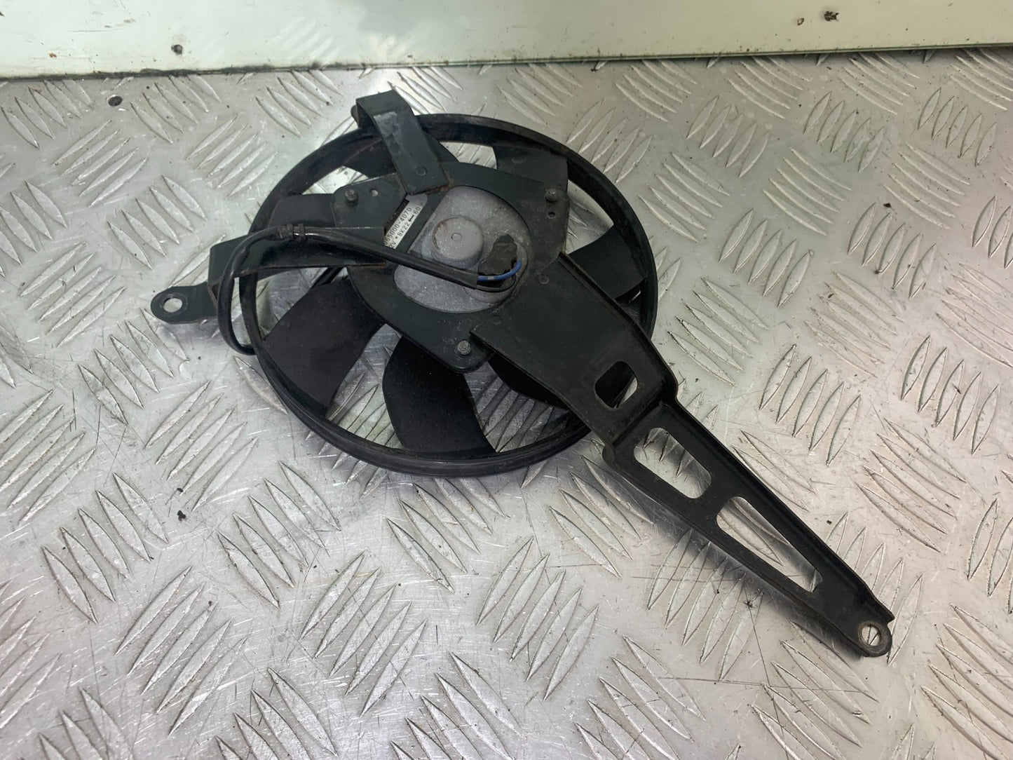 KAWASAKI GTR1400 GTR 1400 RADIATOR FAN YEAR 2007-2009 (CMB1174)