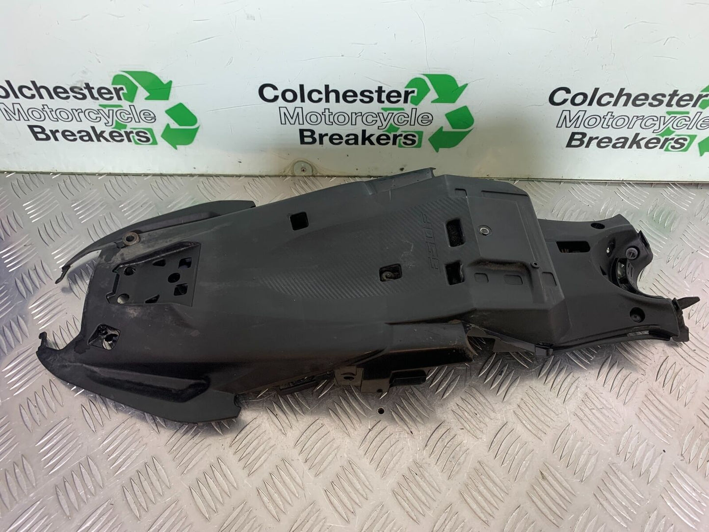 HONDA CB650F CB 650 FA-E UNDERTRAY YEAR 2014-2017 (CMB1065)