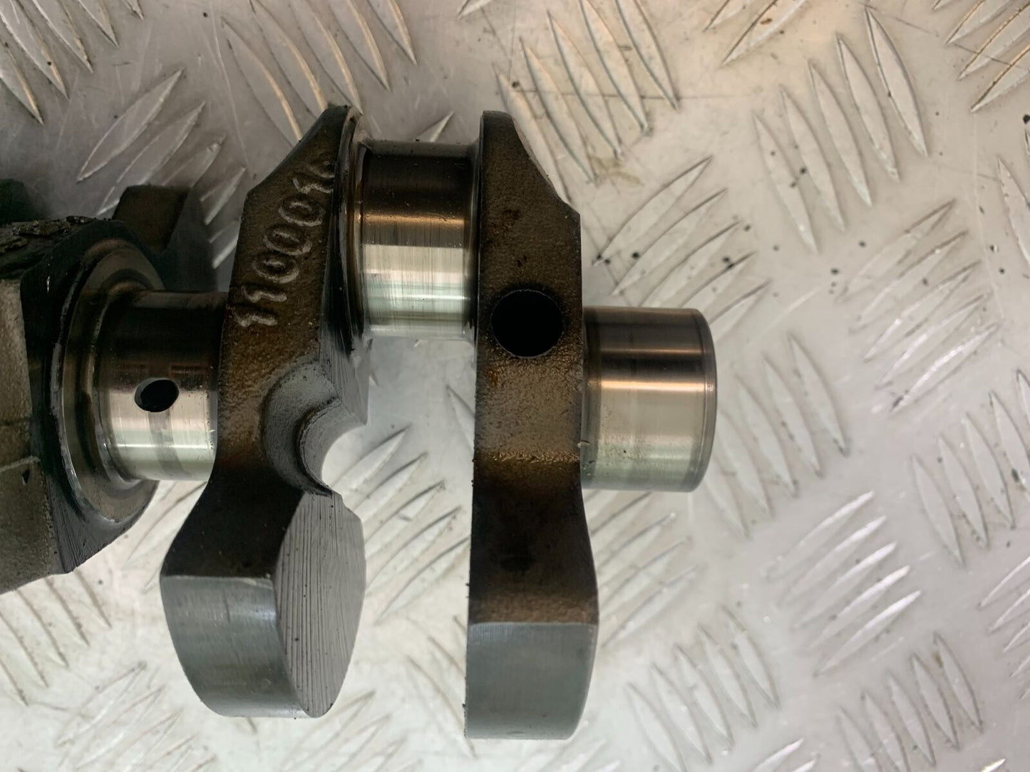 TRIUMPH 955i SPRINT ST CRANKSHAFT YEAR 1999-2004 (STOCK 735)
