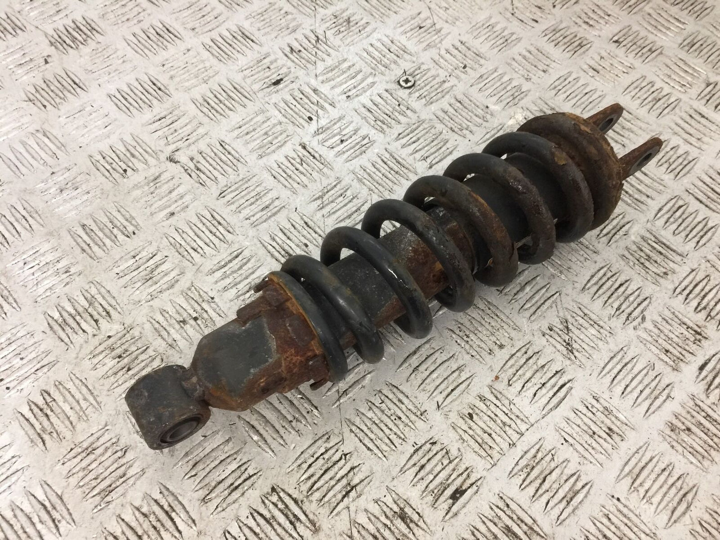 KAWASAKI VN900 VN 900 CUSTOM REAR SHOCK YEAR 2015 (STOCK 780)