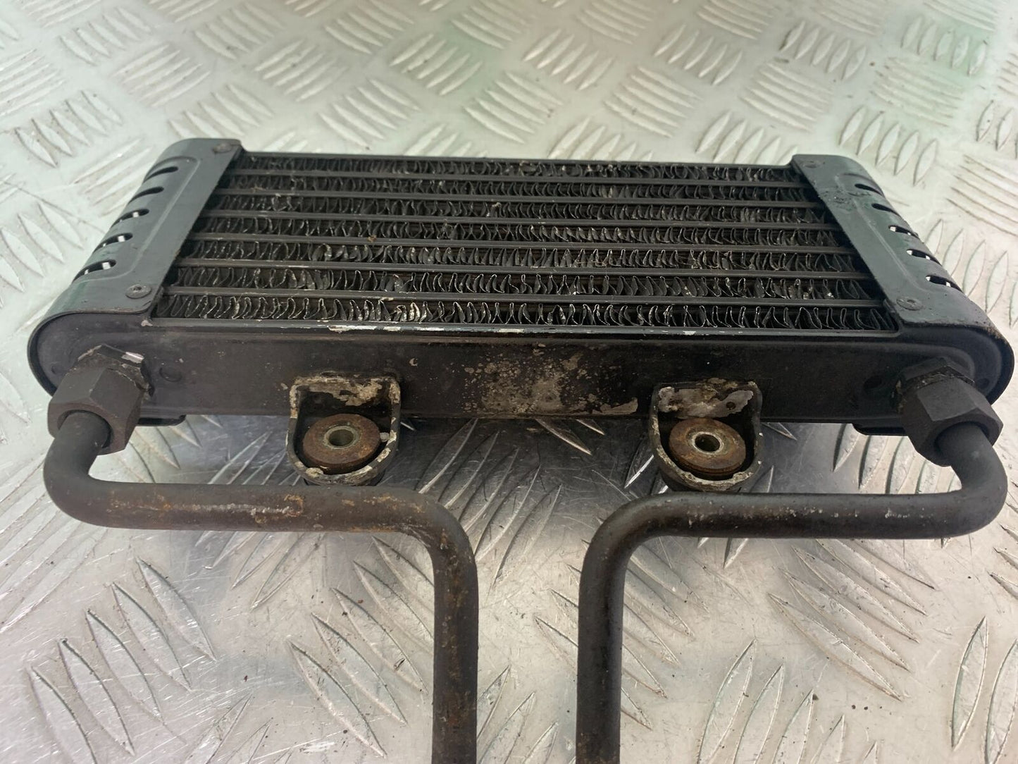 KAWASAKI Z750 ZR750 ZR-7S OIL COOLER AND LINES YEAR 1999-05 (CMB1135)