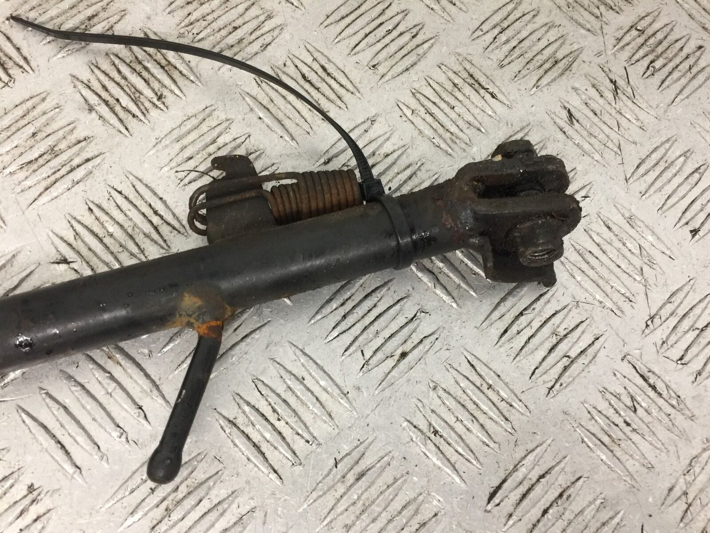SUZUKI GSX-S 125 SIDE STAND YEAR 2017-2020 (STOCK 779)