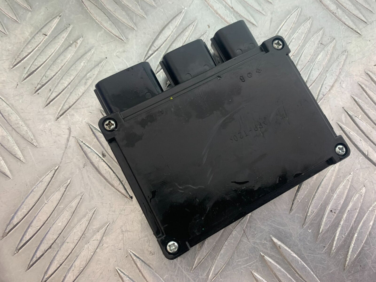 KAWASAKI Z800 Z 800 FUSE BOX YEAR 2013-2017 (CMB1059)